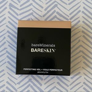 Bare minerals tan to dark setting powder